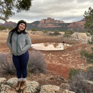 Meet your Posher, Lys